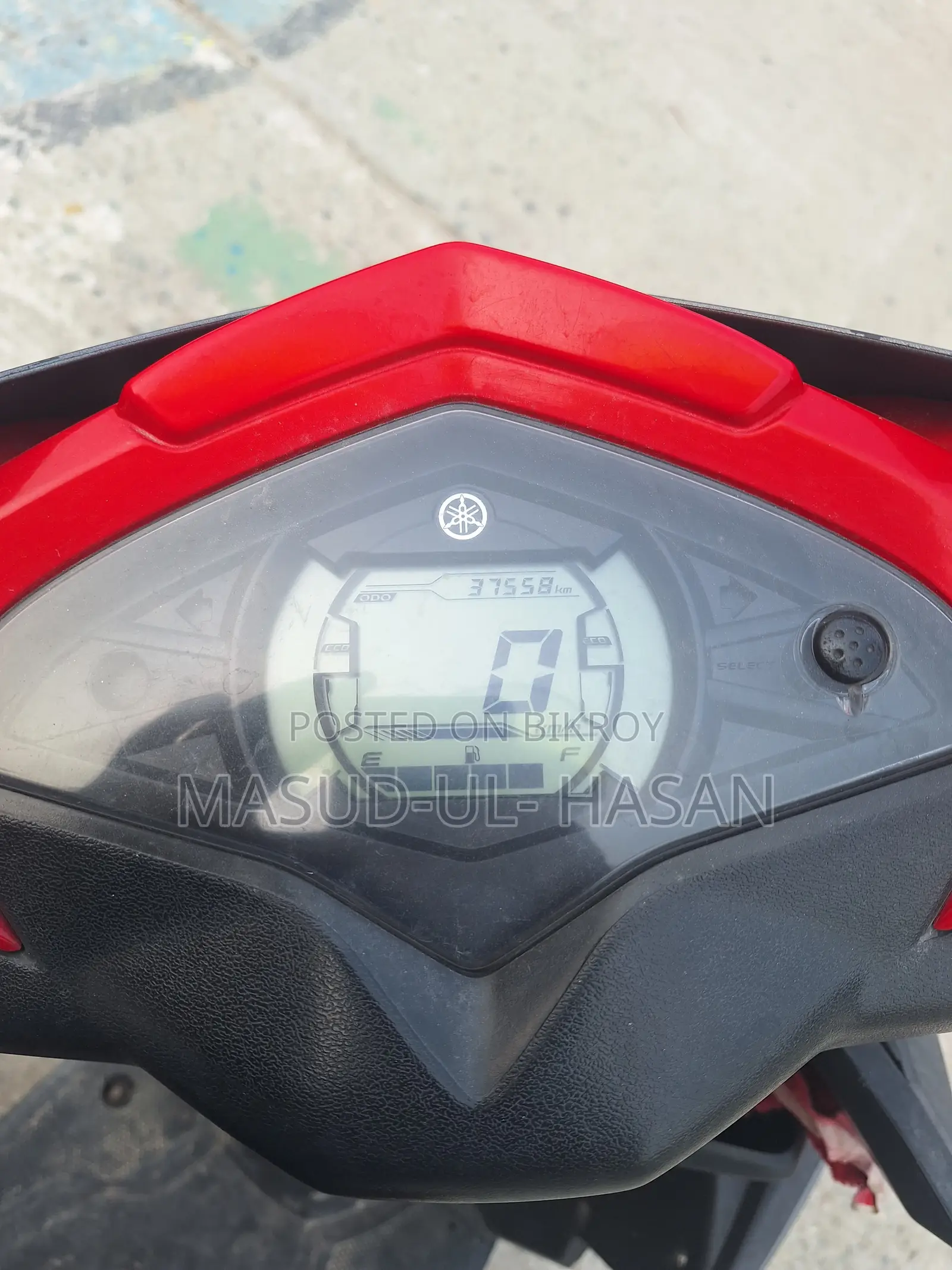 ইয়ামাহা ২০১৯ গ্রে