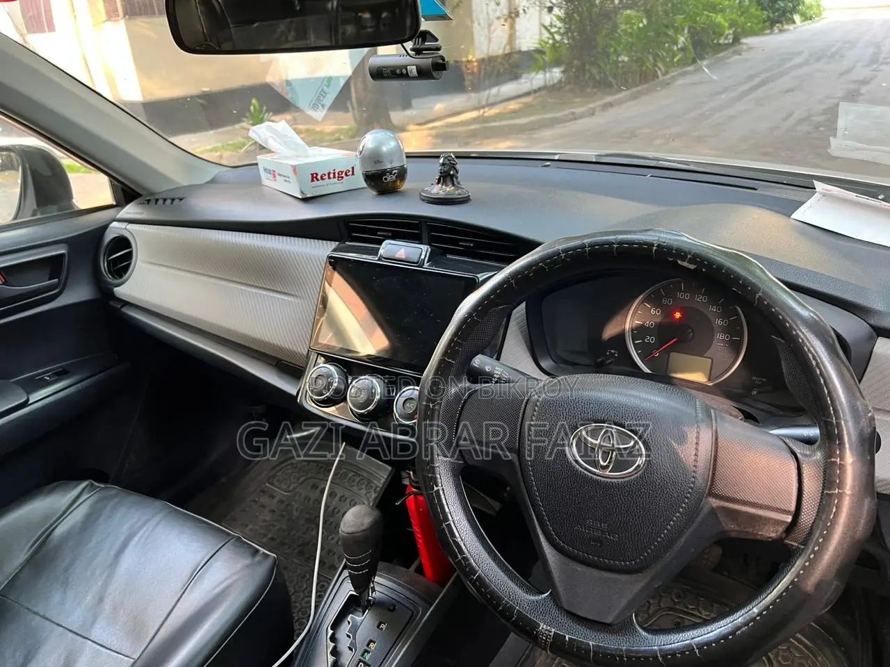 টয়োটা এক্সিও ২০১৩ সিলভার