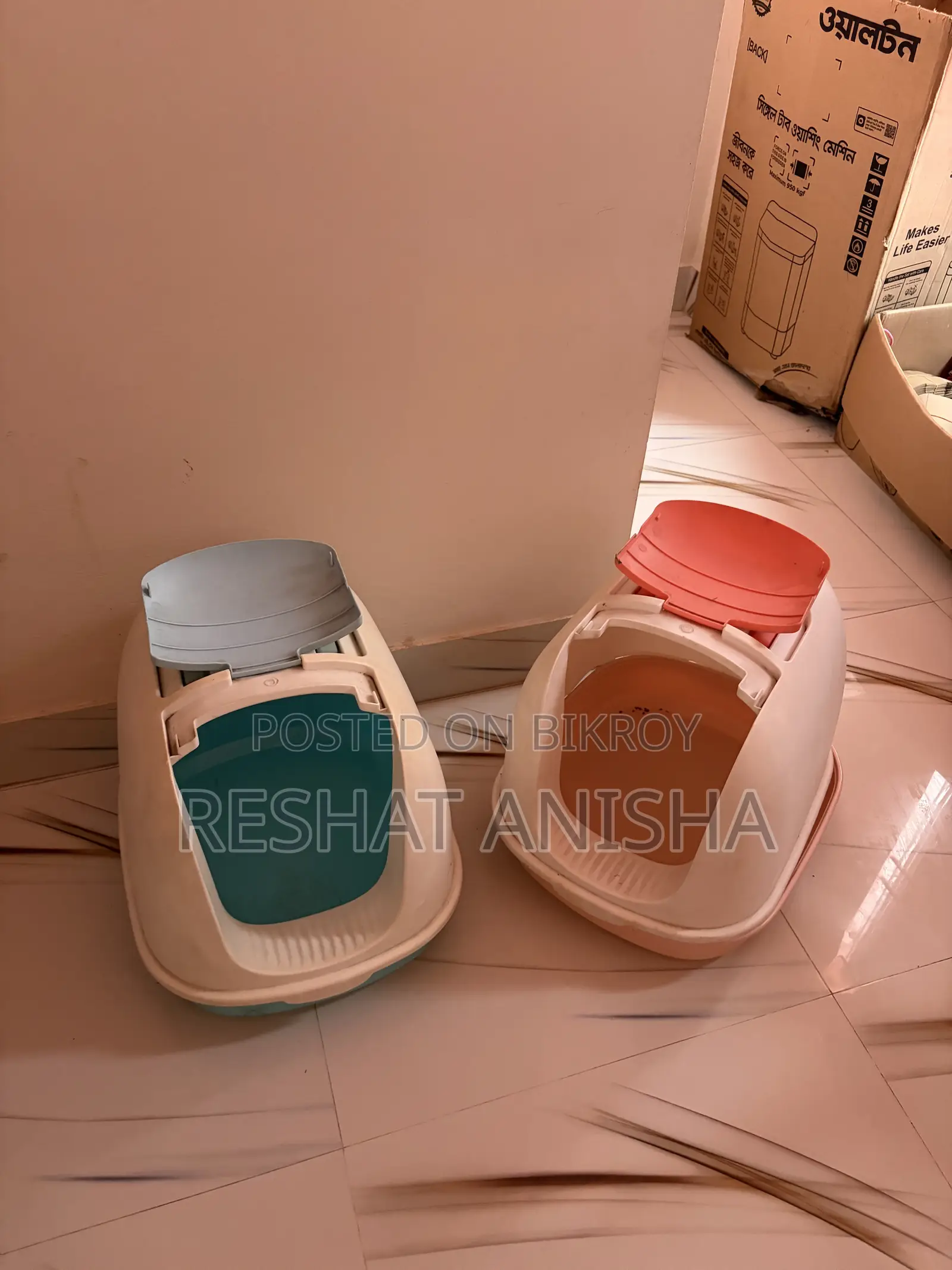 Cat Premium Litter Bowl Set (2Pieces Pink and Blue)