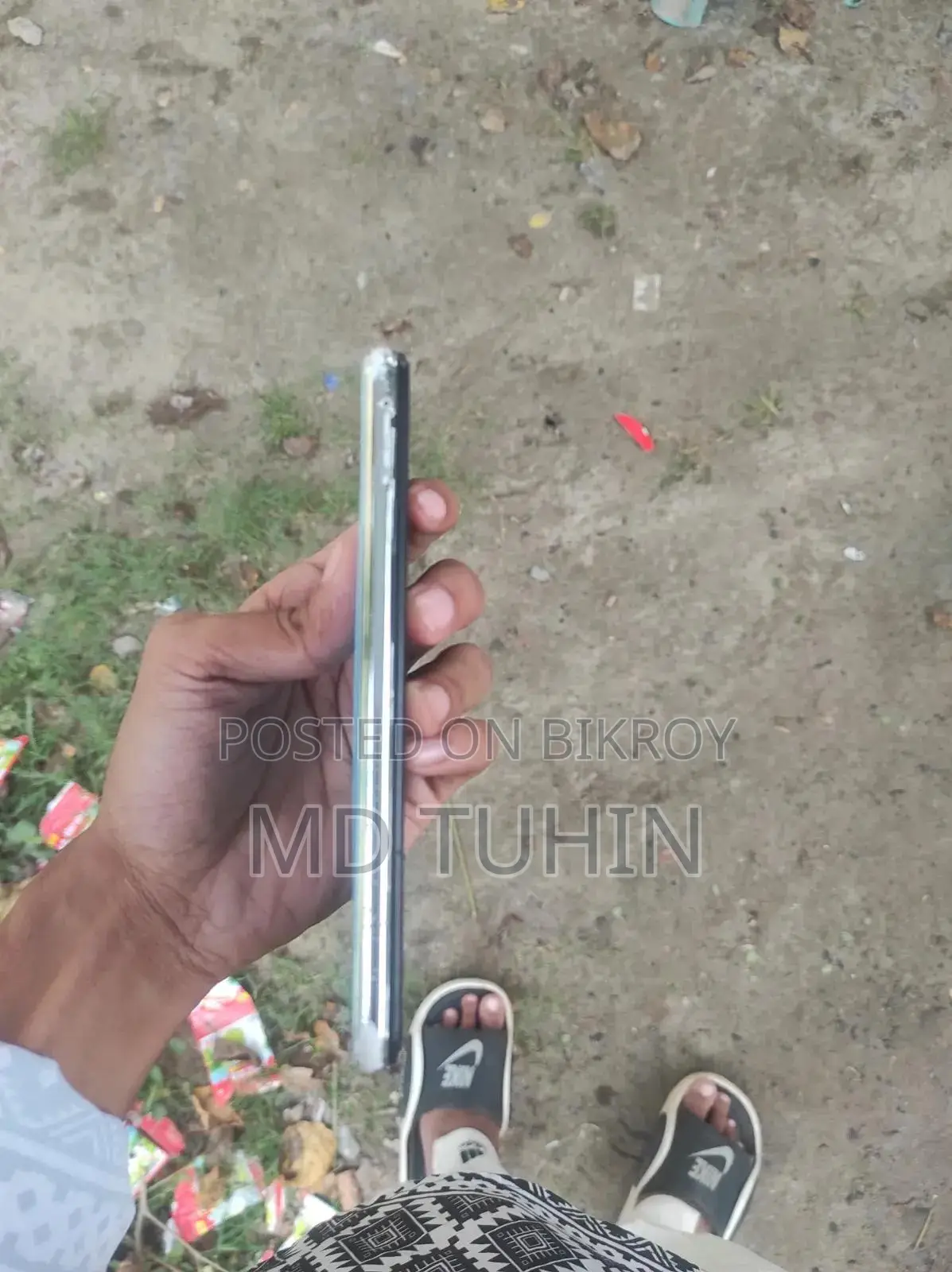 ভিভো ওয়াই১৭ ২৫৬ জিবি ব্লু