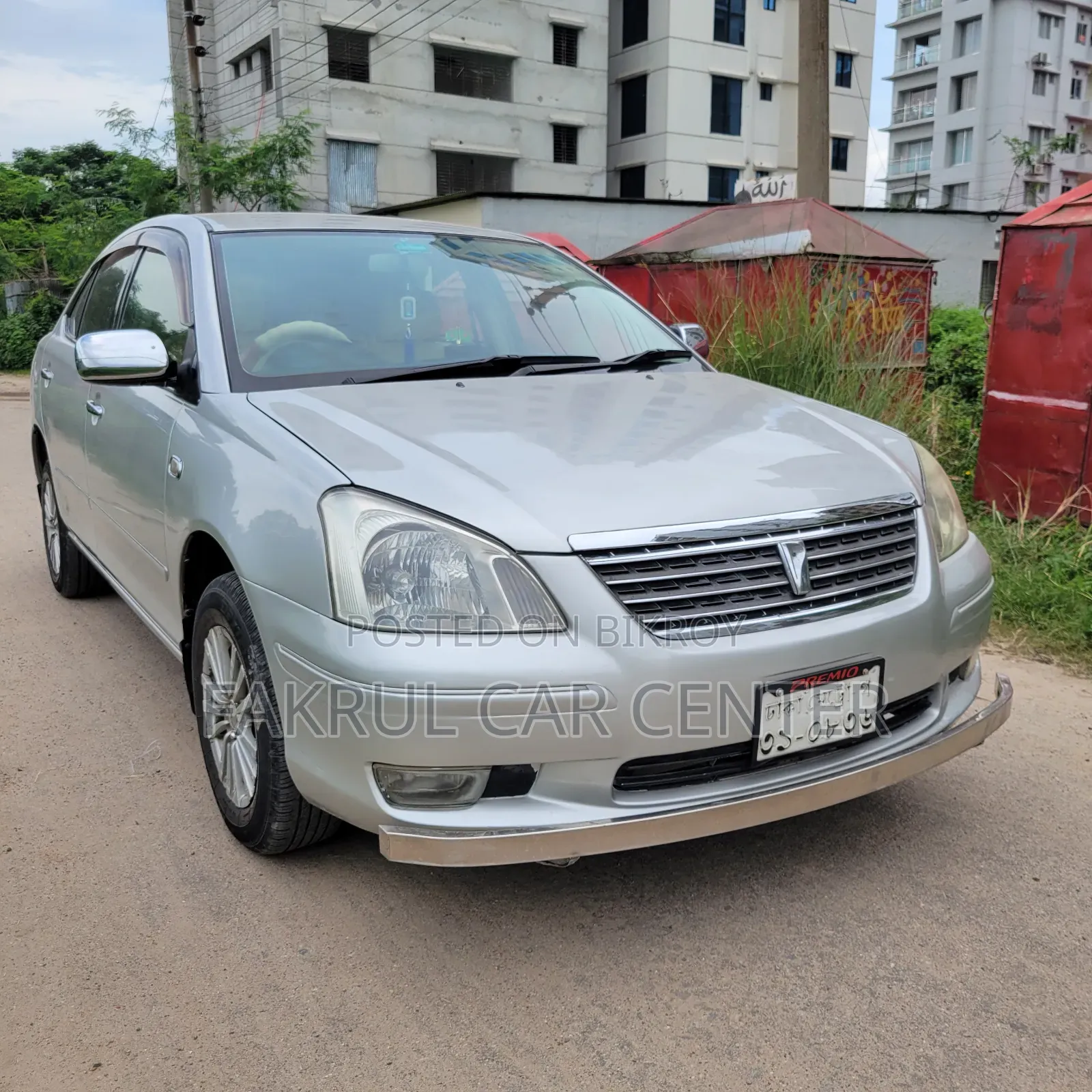 টয়োটা প্রিমিও ২০০৪ সিলভার