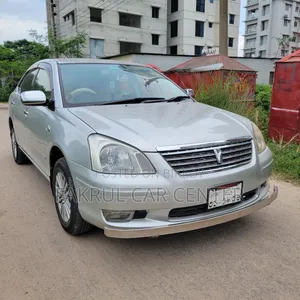 টয়োটা প্রিমিও ২০০৪ সিলভার