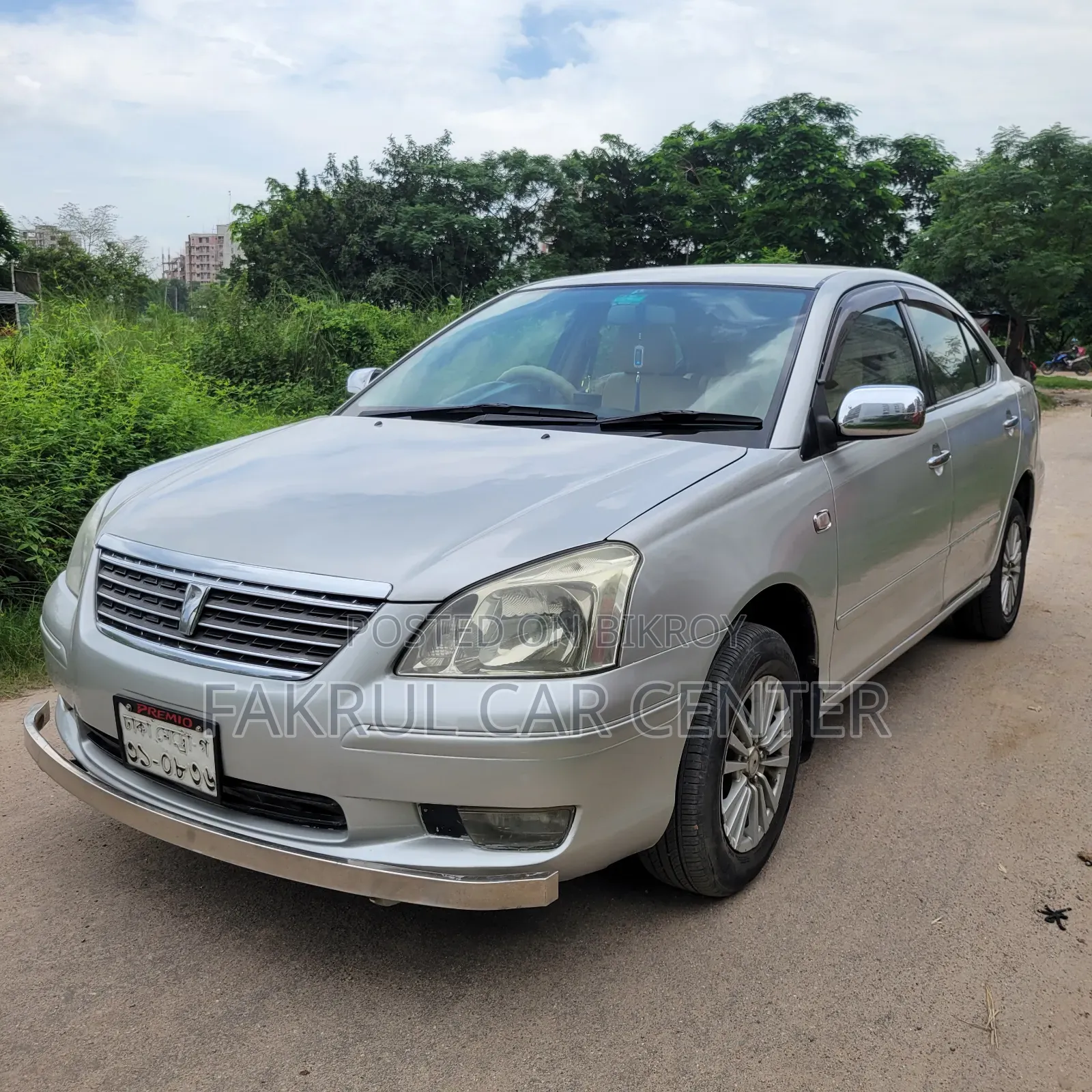 টয়োটা প্রিমিও ২০০৪ সিলভার