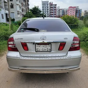 টয়োটা প্রিমিও ২০০৪ সিলভার