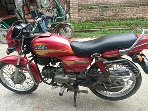 হিরো স্প্লেন্ডার প্লাস ২০১১ রেড