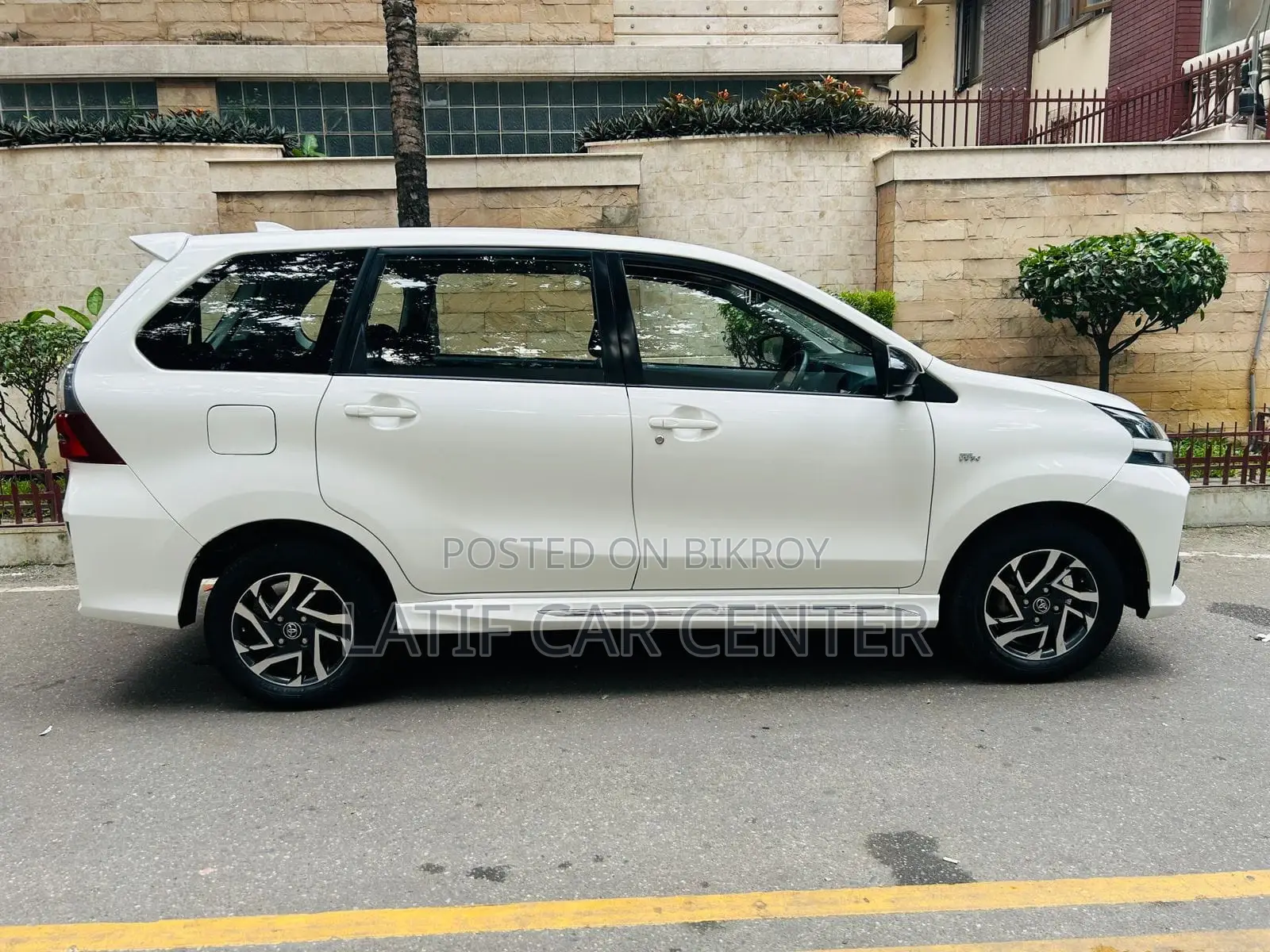 Toyota Avanza 2021 Pearl