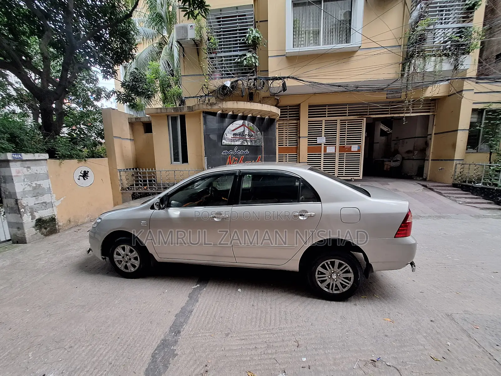 Toyota Corolla 2004 Silver