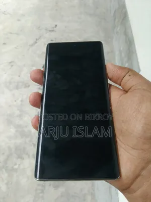 টেকনো ক্যামন ৪০ প্রো ৪জি ২৫৬ জিবি ব্লু