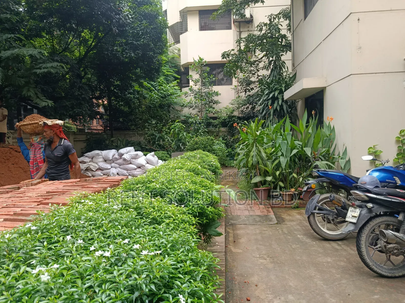 Restaurant Space Ground Floor and Garden