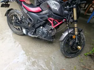 Runner Bolt 165R 2022 Black