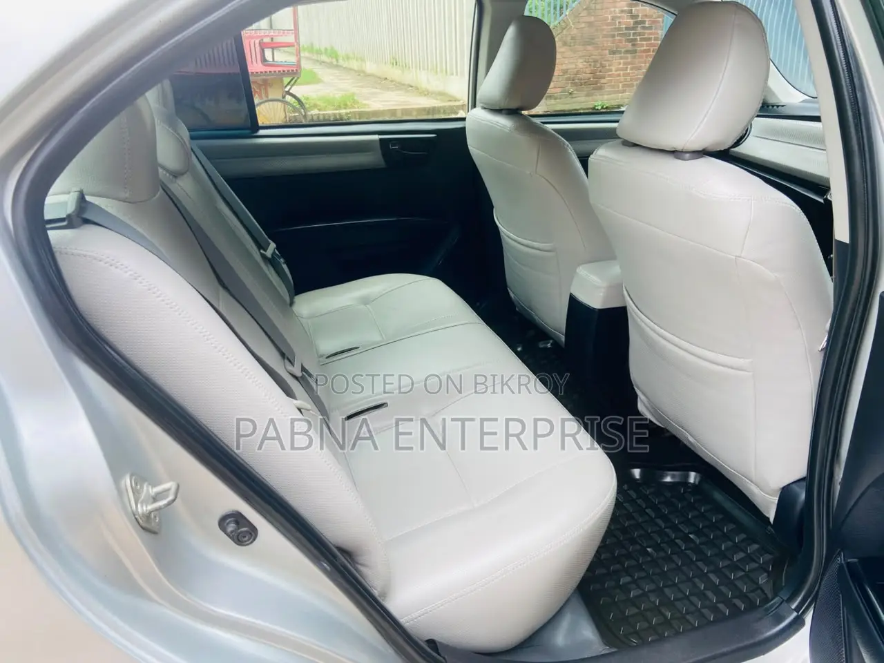 Toyota Axio 2012 Silver