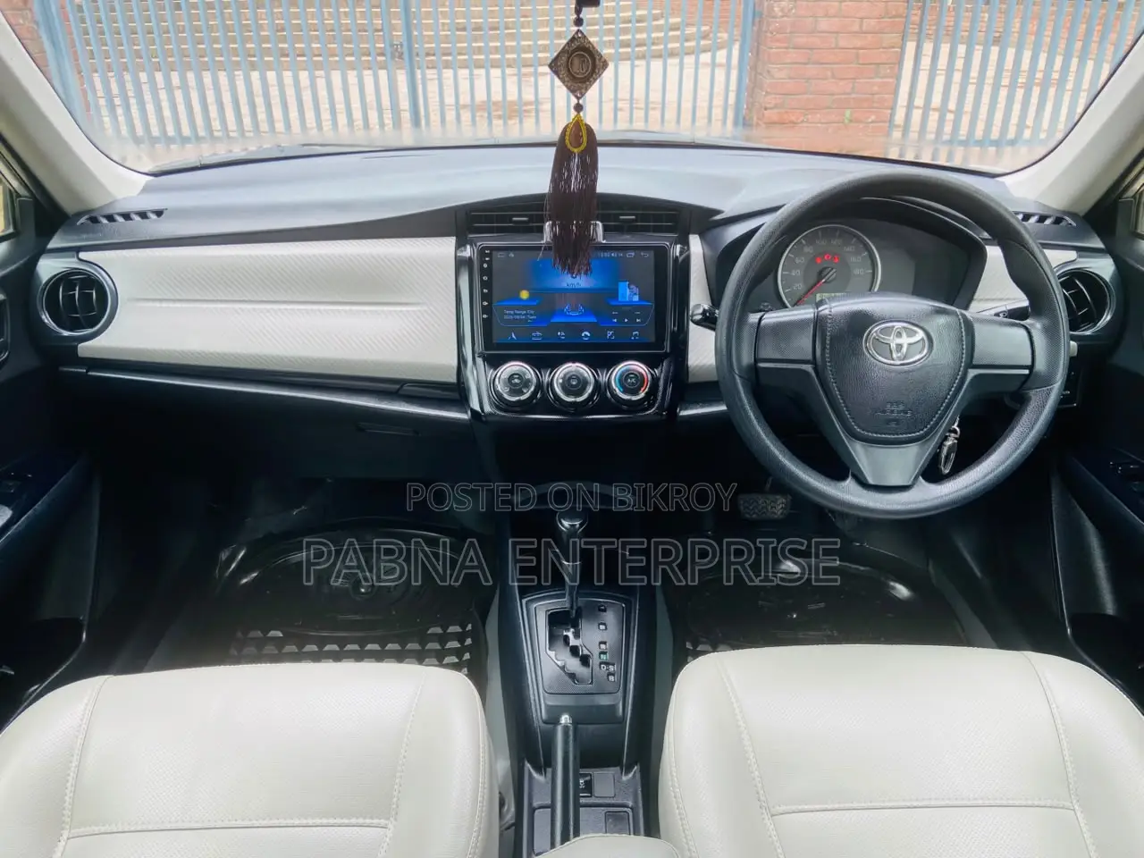 Toyota Axio 2012 Silver