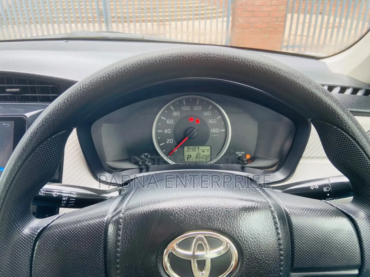 Toyota Axio 2012 Silver