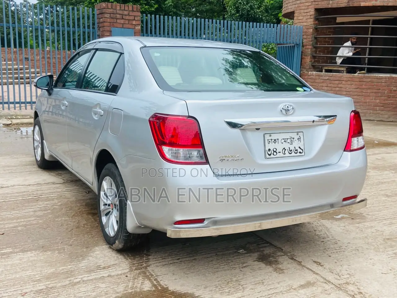 Toyota Axio 2012 Silver