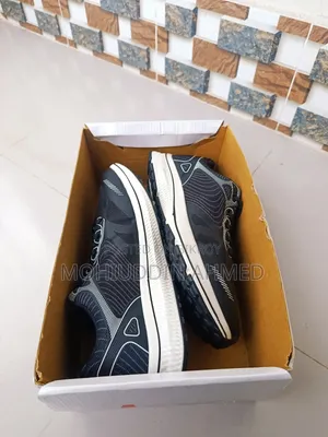 পুলিশ কেডস
