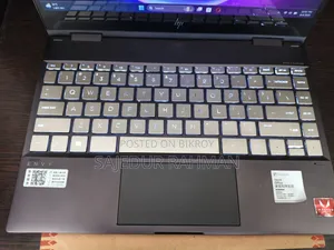 Laptop HP Envy x360 8GB AMD Ryzen 5 SSD 256GB