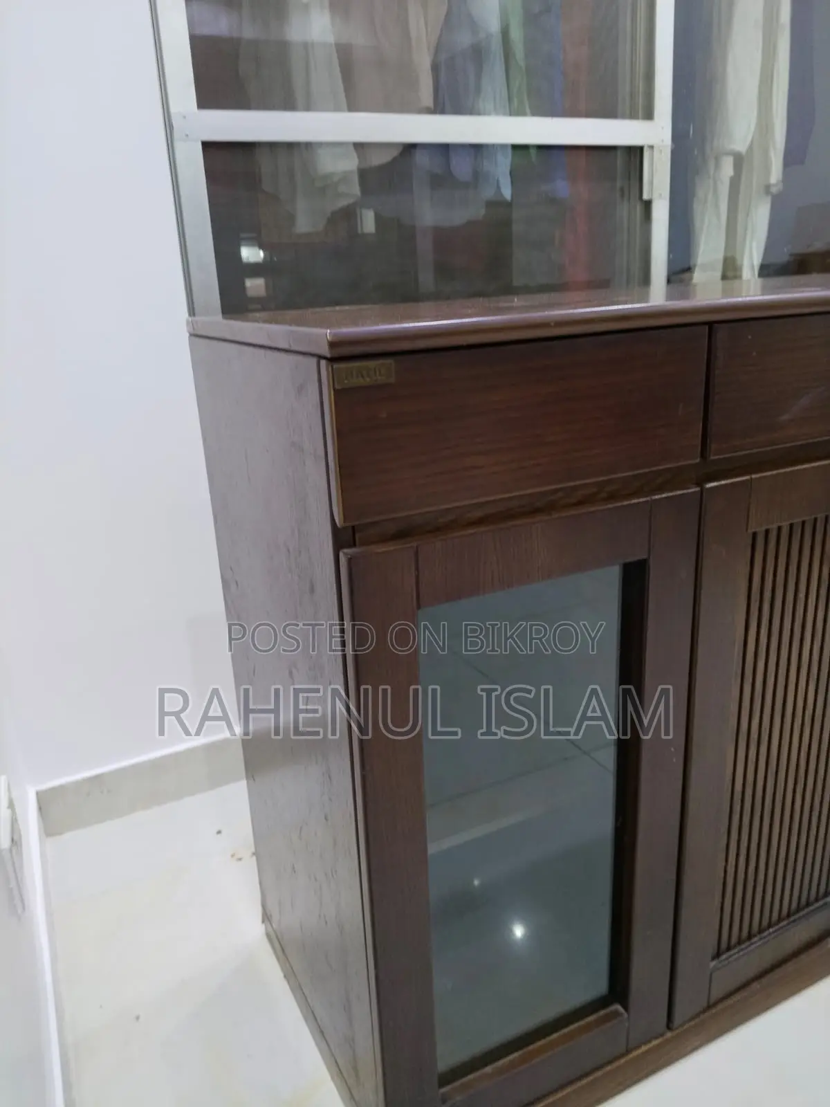 হাতিরঝিল ডাউন ক্যাবিনেট