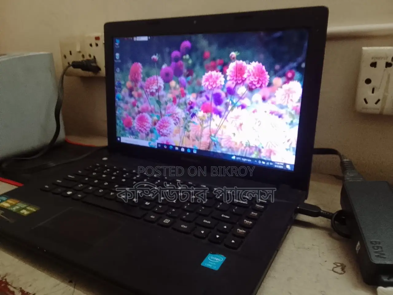 Lenovo Laptop 4GB Intel Core i3 500GB HDD