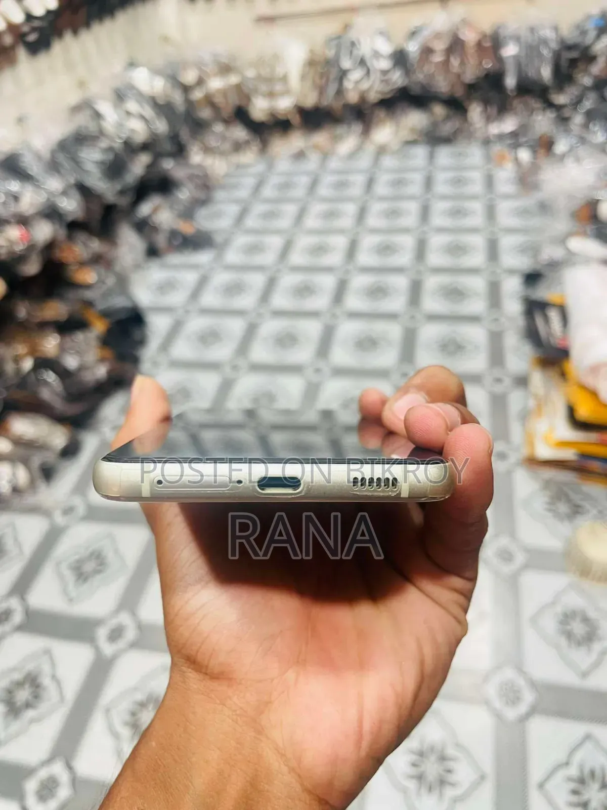 স্যামসাং গ্যালাক্সি এস২১ এফই ৫জি ২৫৬ জিবি সিলভার