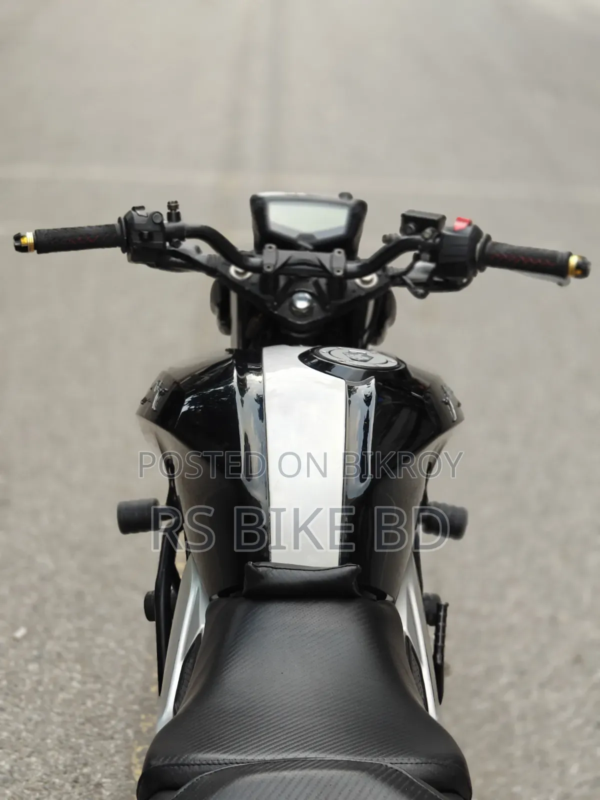 TVS Apache 160 4V 2022 Black