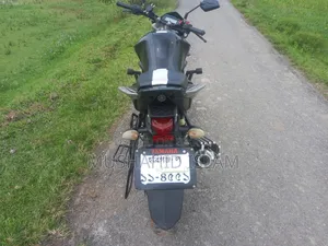 ইয়ামাহা এফজেডএস ভি২ ২০২২ ব্ল্যাক