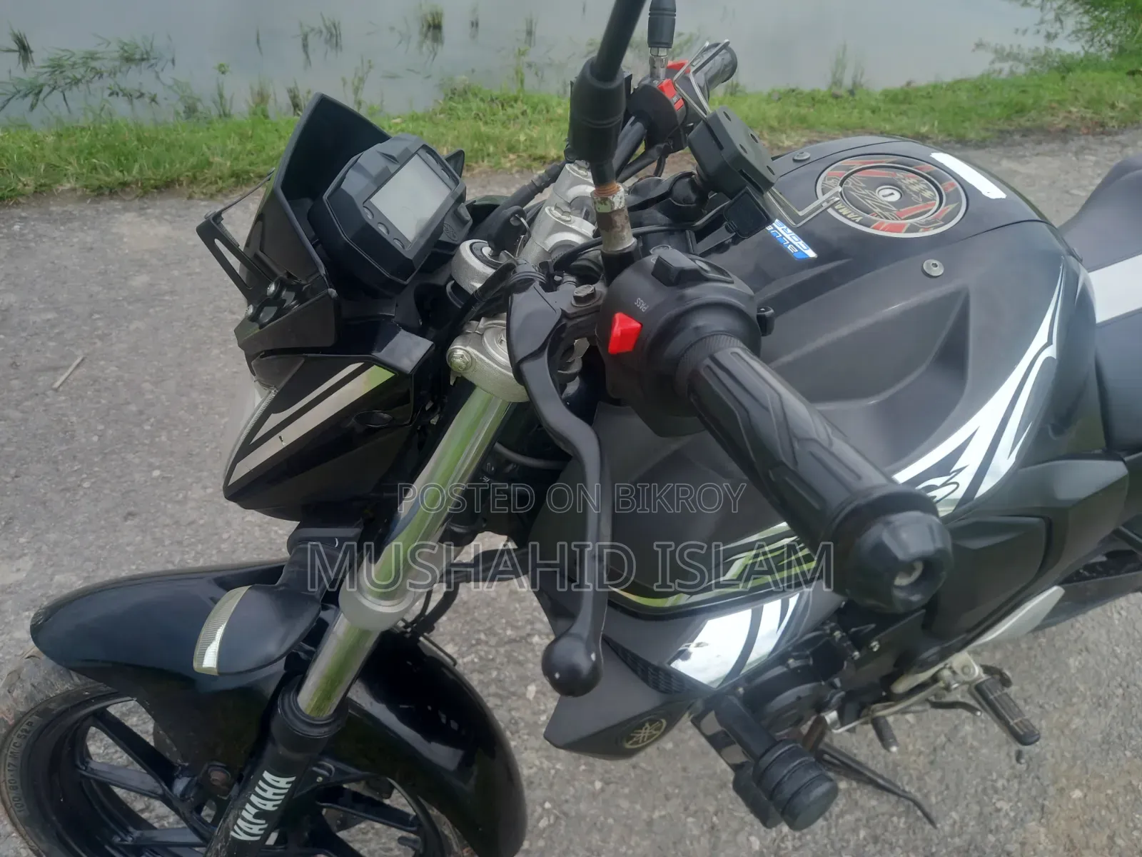 ইয়ামাহা এফজেডএস ভি২ ২০২২ ব্ল্যাক