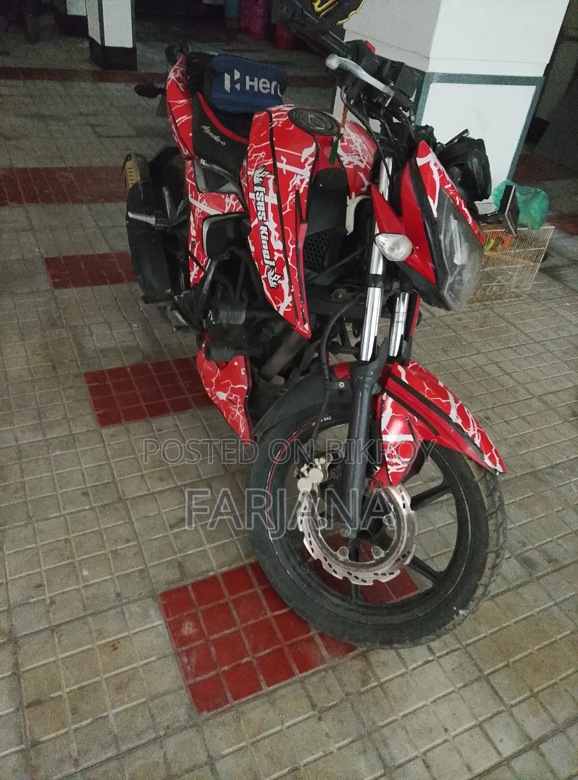 TVS Apache 160 4V 2019 Red