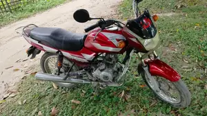 Bajaj CT 100 2013 Red