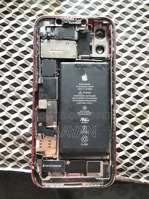 অ্যাপল আইফোন ১২ ৬৪ জিবি রেড