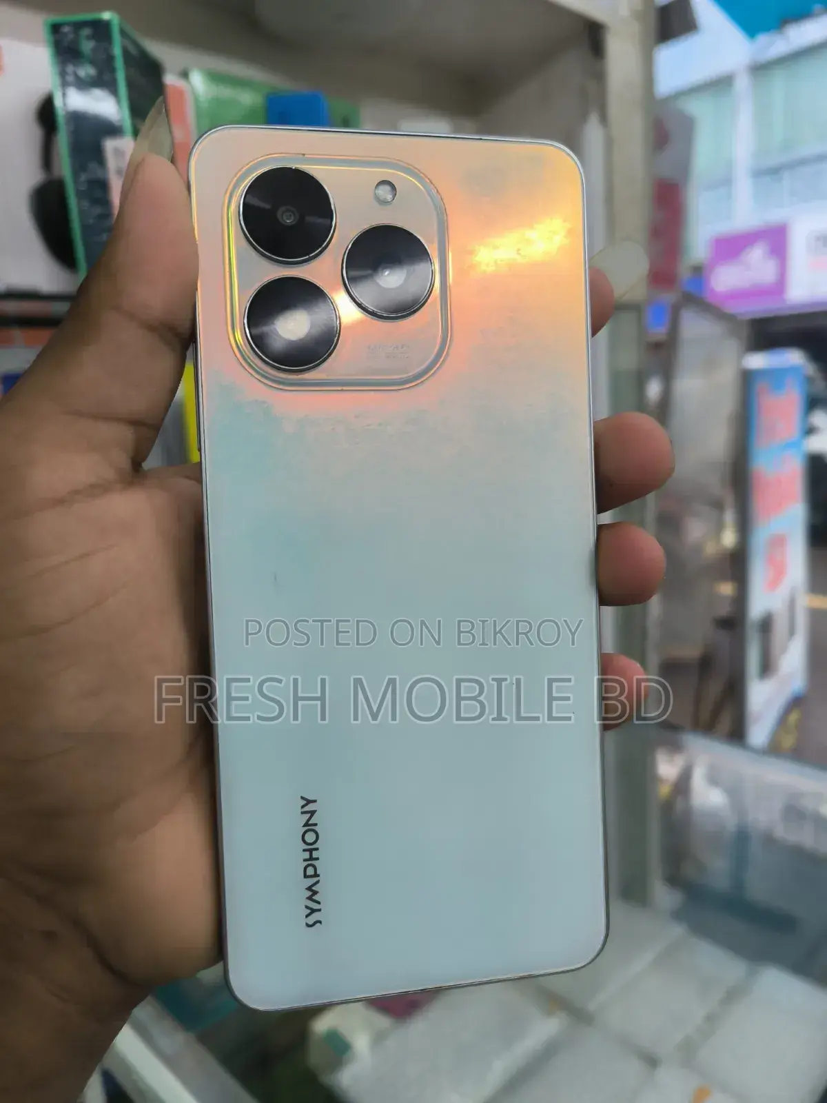 সিম্ফনি ইনোভা ৩০ ১২৮ জিবি হোয়াইট