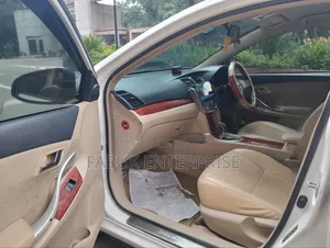 Toyota Premio 2014 Pearl