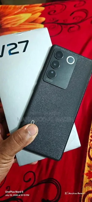 Vivo V27 5G 256 GB Black