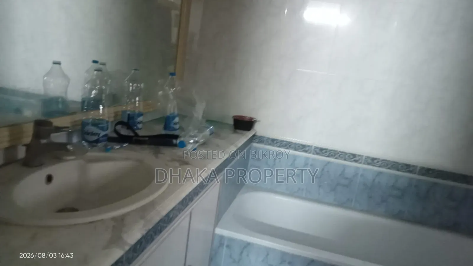 গুলশানে ৪ বেডরুমের অ্যাপার্টমেন্ট ভাড়ার জন্য