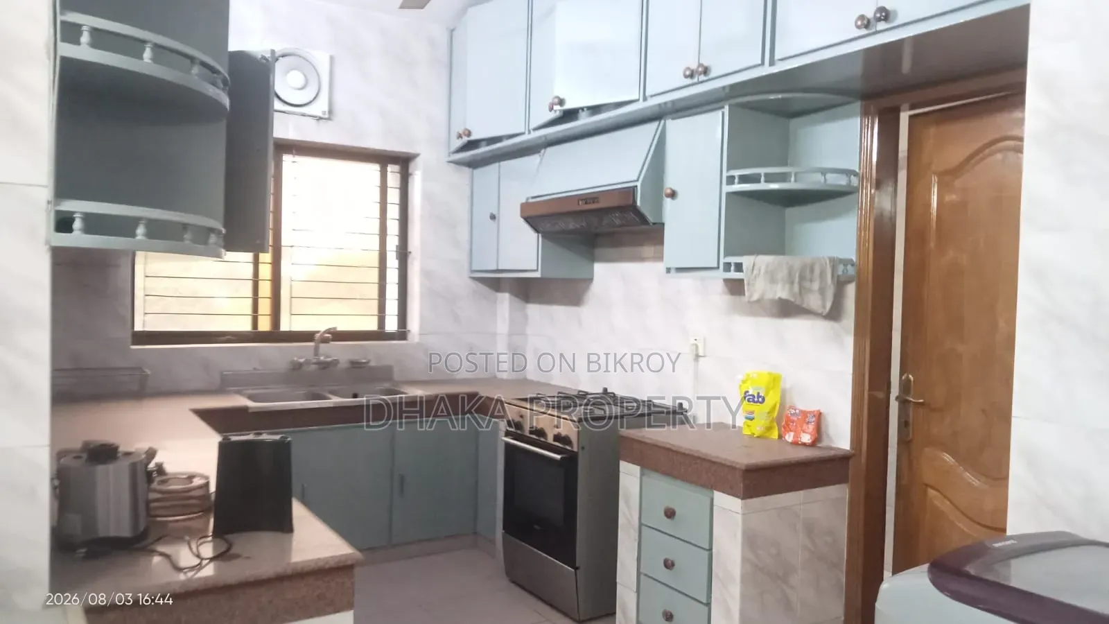 গুলশানে ৪ বেডরুমের অ্যাপার্টমেন্ট ভাড়ার জন্য