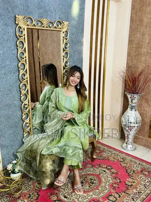 Pista Noor