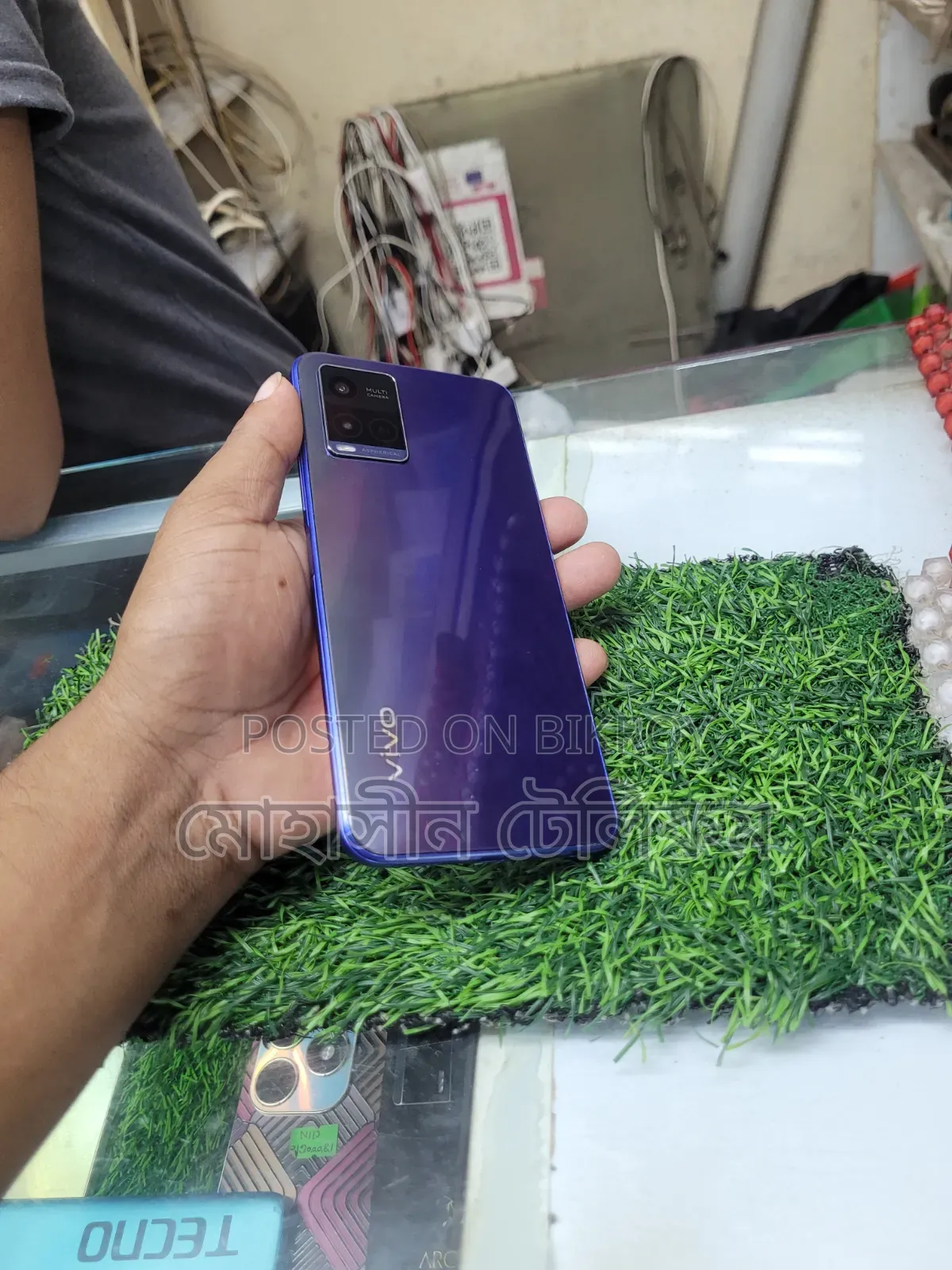 Vivo Y21 64 GB White