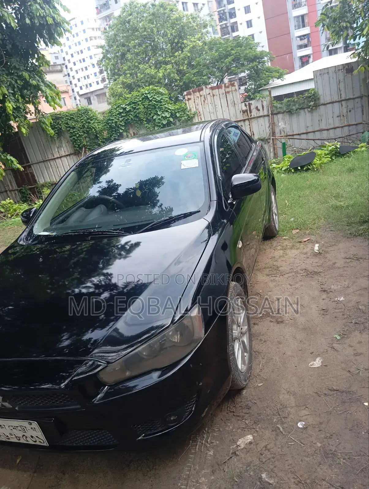 মিতসুবিশি ল্যান্সার ২০১৬ কালো