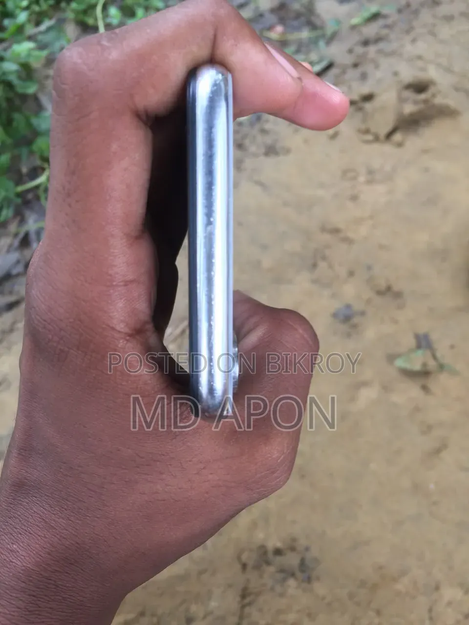Apple iPhone X 64 GB White