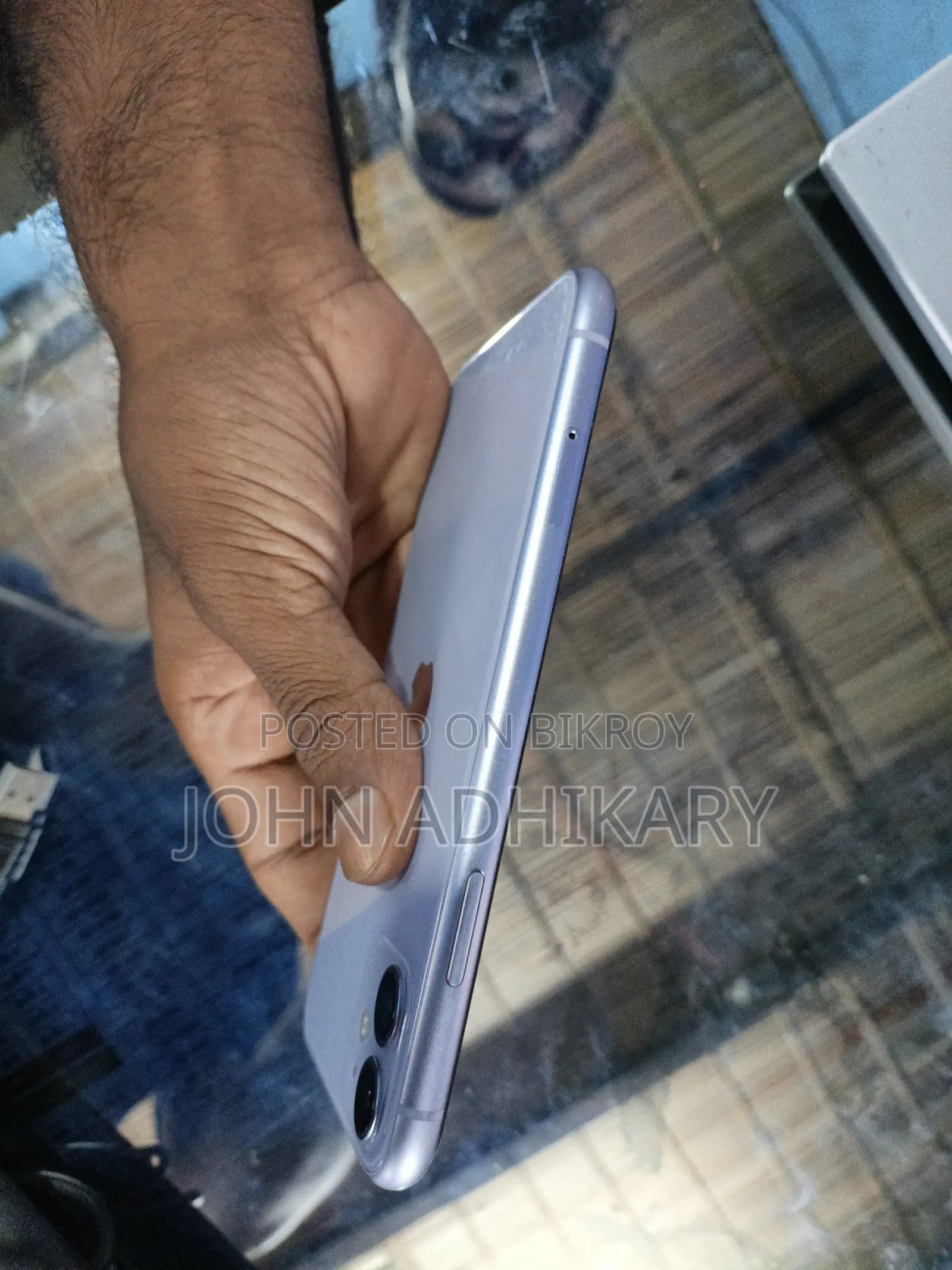 অ্যাপল আইফোন ১১ ৬৪ জিবি পার্পল