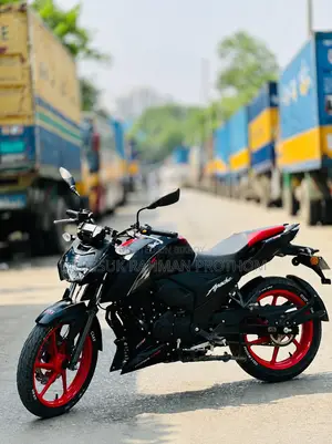টিভিএস আপাচে আরটিআর ১৬০ ৪ভি এফআই ২০২৩ ব্ল্যাক