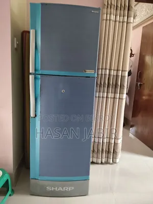 Sharp Refrigerator-Freezer Model: Sj-Ek25s-Bl