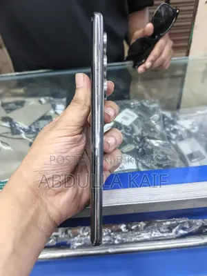 টেকনো ক্যামন ৪০ প্রো ৪জি ২৫৬ জিবি ব্ল্যাক