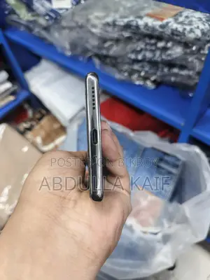 টেকনো ক্যামন ৪০ প্রো ৪জি ২৫৬ জিবি ব্ল্যাক