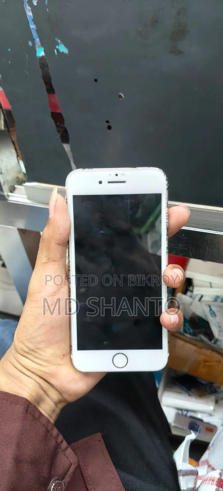 New Apple iPhone 7 128 GB