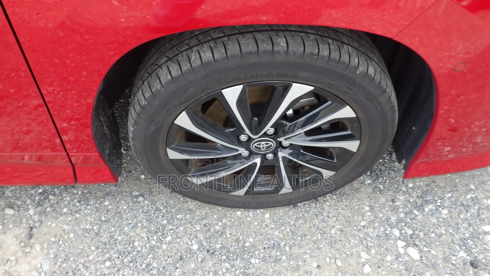 Toyota Noah 2022 Red