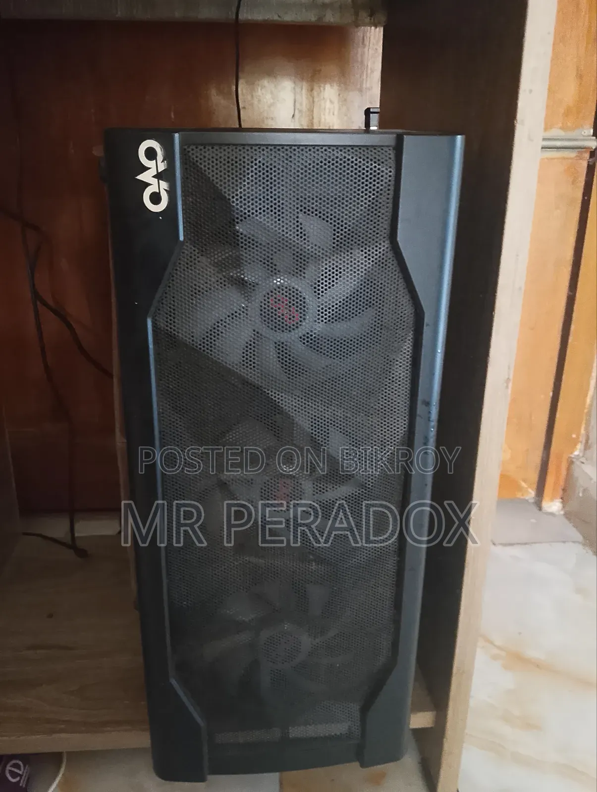ডেস্কটপ কম্পিউটার গিগাবাইট ৮জিবি ইন্টেল কোর আই৩ এইচডিডি+এসএসডি ২৫৬জিবি