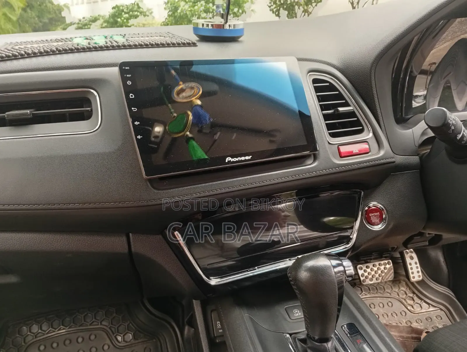 Honda Vezel 1.5 Two-Wheel Drive 2015 Black
