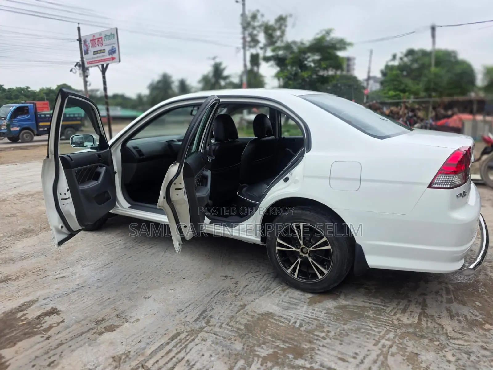 Honda Civic 2012 White