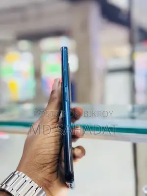 Vivo Y11 32 GB Blue