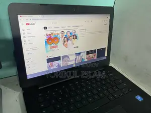 Laptop Asus 1015E 4GB Intel SSD 128GB